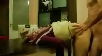 Blonde mager meisje neuken slet kreeg anaal van jong guy neuken