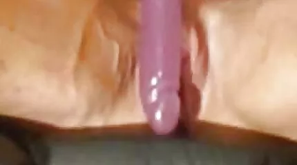 Schattig Russisch neuken pornozot model zuigt zeer hartstochtelijk