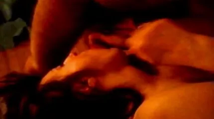 Russische studenten toonden hun echte lust, ja, neuken in de sauna een goede baan met seks
