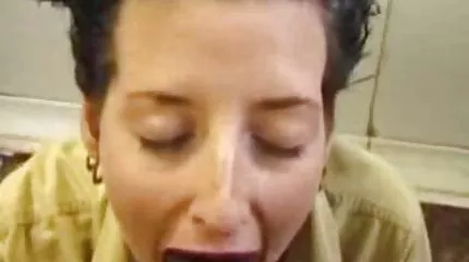 Russische brunette geneukt partner en kreeg prive sexfilmpjes orgasme van dubbele penetratie